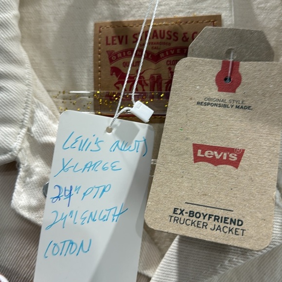 NWT Levi’s Ex boyfriend Trucker Denim Jacket X-Large - Picture 3 of 6
